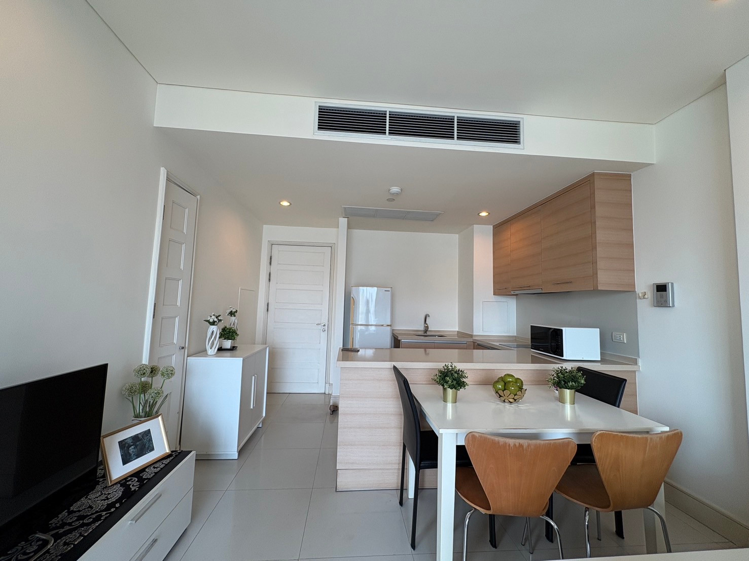 📍 For sell คอนโด Aguston sukhumvit22 ขนาด 1ห้องนอน 1ห้องน้ำ 56.3 ตร.ม. ราคา 6.85 mb คอนโดเลี้ยงสัตว์ได้🐶🐱 ทำเลดี ใกล้ BTS อโศก MRT สุขุมวิท ☎️0887532858 📍 For sell คอนโด Aguston sukhumvit22 ขนาด 1ห้องนอน 1ห้องน้ำ 56.3 ตร.ม. ราคา 6.85 mb คอนโดเลี้ยงสัตว์ได้🐶🐱 ทำเลดี ใกล้ BTS อโศก MRT สุขุมวิท ☎️0887532858
