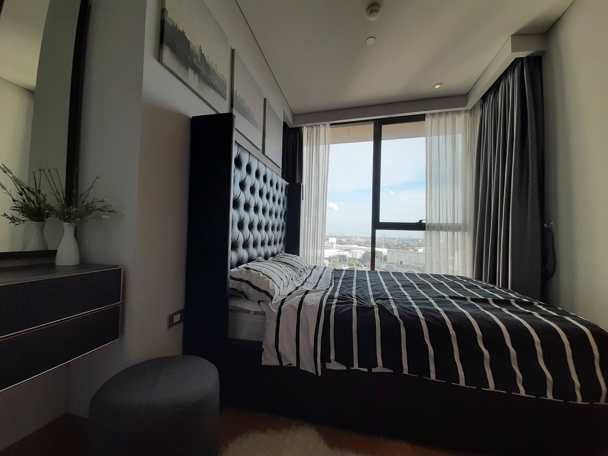 🔥 Condo for sale, cheapest price in the project The Lumpini 24 (The Lumpini Twenty Four), corner room, city view, high ceiling, airy, near BTS Phrom Phong. 🔥 Condo for sale, cheapest price in the project The Lumpini 24 (The Lumpini Twenty Four), corner room, city view, high ceiling, airy, near BTS Phrom Phong.