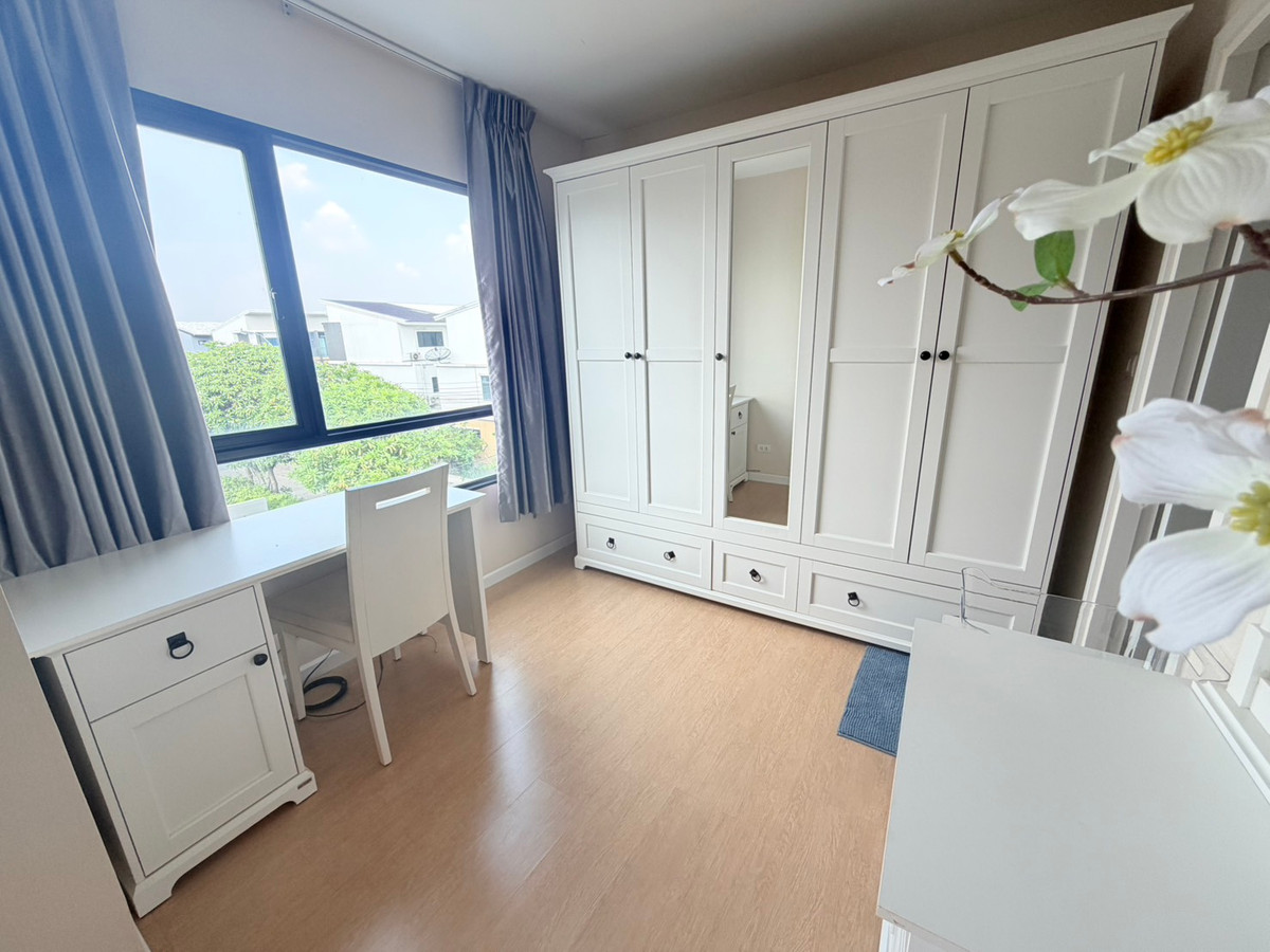 ขาย Townhome 3 ชั้น พาทิโอ รามอินทรา – วัชรพล พร้อมเฟอร์นิเจอร์ครบชุด – รูปที่ 4