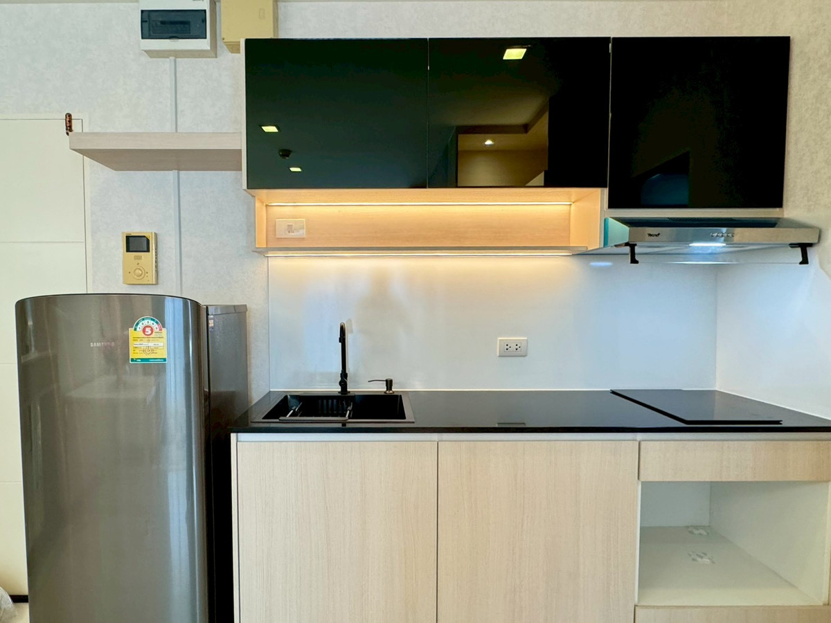 🏢 ขายคอนโด Airlink Residences ห้องสวย พร้อมอยู่ ใกล้ ARL ลาดกระบัง เพียง 1.69 ล้านบาทเท่านั้น! ติดถนนร่มเกล้า เดินทางสะดวก ใกล้สนามบิน ✈️✨ – รูปที่ 4