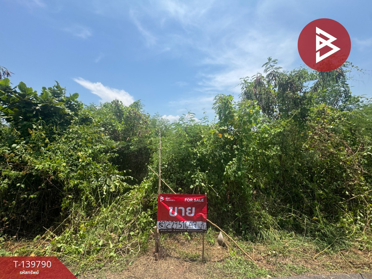 Empty land for sale, area 1 rai 2 ngan 39.8 square wah, Bang Khan Taek Subdistrict, Mueang Samut Songkhram. Empty land for sale, area 1 rai 2 ngan 39.8 square wah, Bang Khan Taek Subdistrict, Mueang Samut Songkhram.