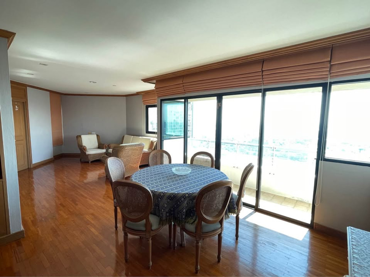 Sathorn garden for rent 220 sqm 3 beds 4 baths 100,000 per month – รูปที่ 3