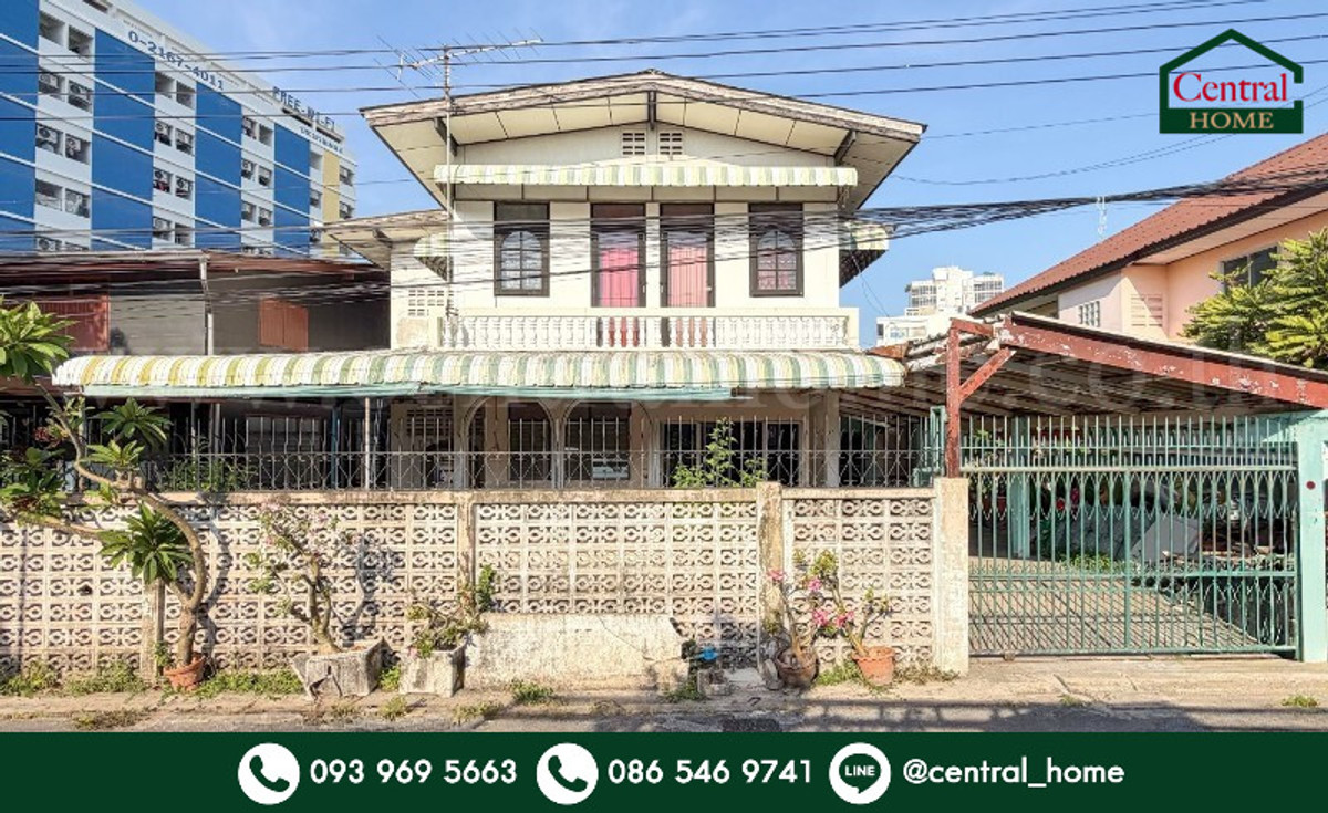 Single house 65 sq m, Soi Lat Phrao 48, good location, convenient travel. Single house 65 sq m, Soi Lat Phrao 48, good location, convenient travel.