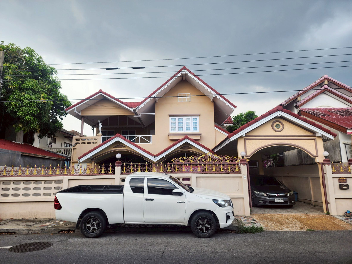 บ้านเดี่ยว 2 ชั้น หลังใหญ่ พื้นที่จุใจ 70.2 ตร.ว. ทำเลนวมินทร์ 74 — 6.99 ล้าน! ลดเหลือเพียง 6.59 ล้านบาท บ้านเดี่ยว 2 ชั้น หลังใหญ่ พื้นที่จุใจ 70.2 ตร.ว. ทำเลนวมินทร์ 74 — 6.99 ล้าน! ลดเหลือเพียง 6.59 ล้านบาท