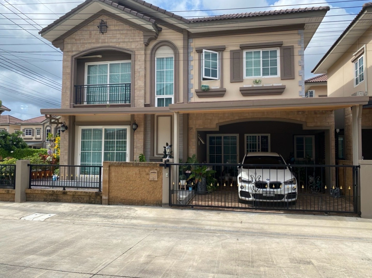 single house colse to mrtlaksong themallbangkae single house colse to mrtlaksong themallbangkae