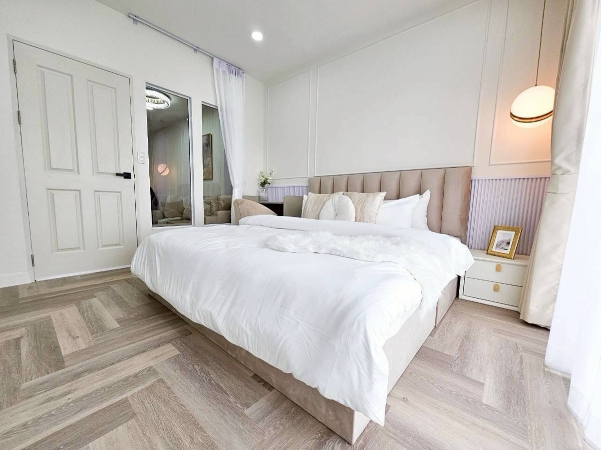 For Sale 🔥 1 Bedroom, 2 Bathrooms, 48.39 sq m. Prime Location. Newly Renovated.⚡Conveniently located near BTS Victory Monument. For Sale 🔥 1 Bedroom, 2 Bathrooms, 48.39 sq m. Prime Location. Newly Renovated.⚡Conveniently located near BTS Victory Monument.