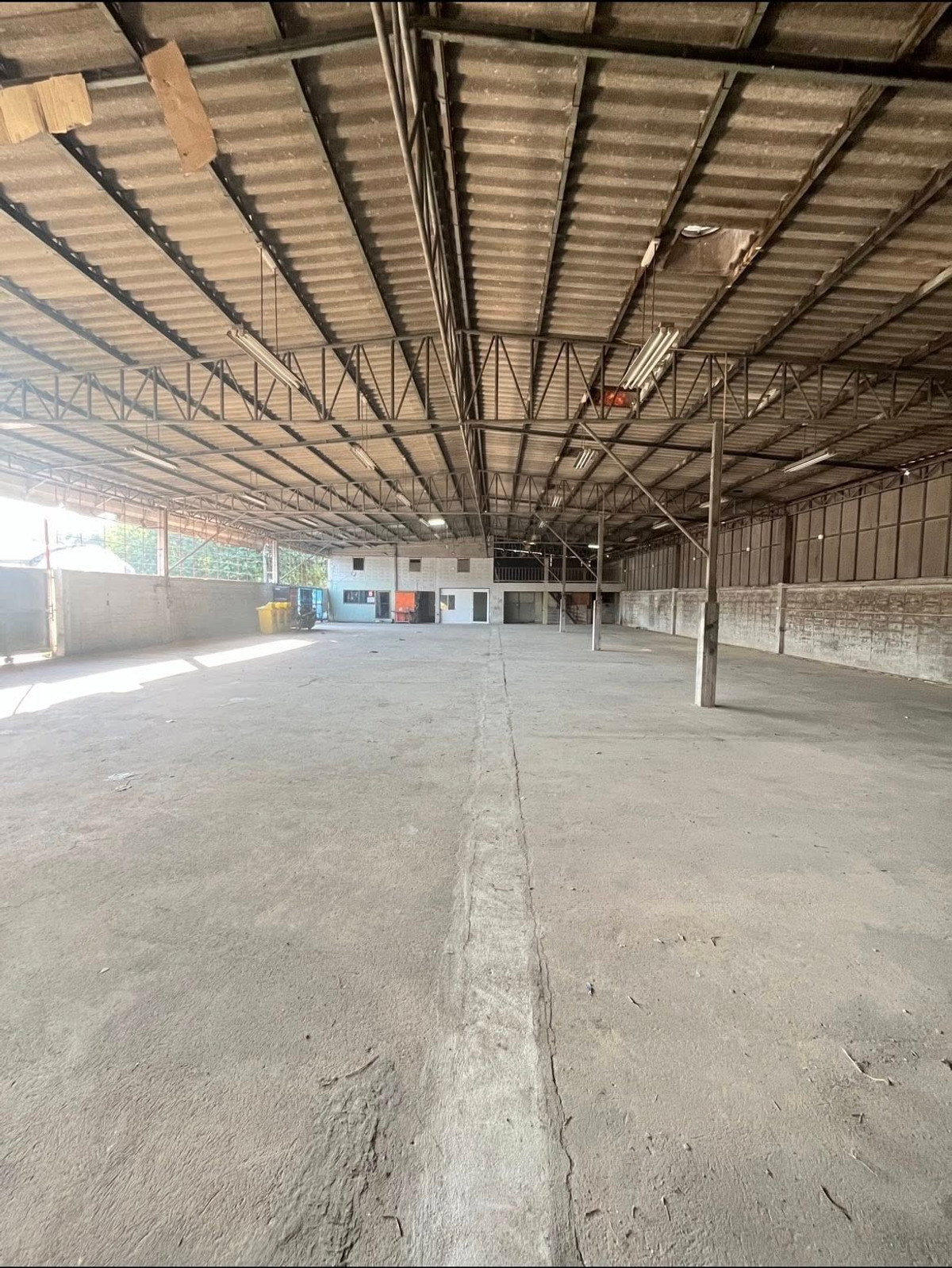 For Rent, 📦 Warehouse + Office Usable area 800 sqm. ⛳ Soi Ngam Wong Wan 53 For Rent, 📦 Warehouse + Office Usable area 800 sqm. ⛳ Soi Ngam Wong Wan 53