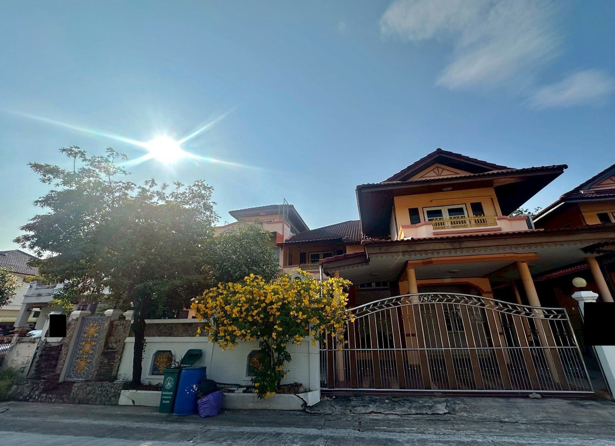 81ตรว 4นอน6น้ำ บ้านเดี่ยว 3 ชั้น ปรีชา ศรีนครินทร์ หนามแดง บางพลี  
