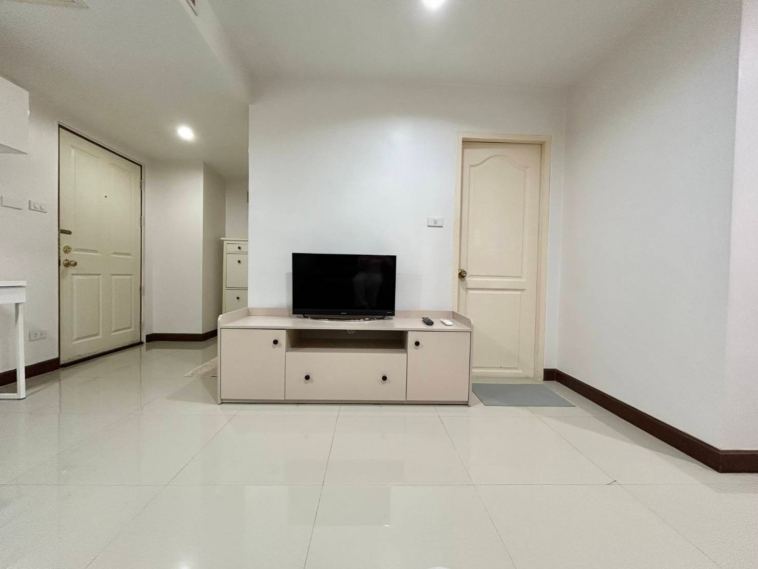 ขายบ้านสวนสุโขทัย 1 ห้องนอน ห้องรีโนเวทแล้ว – รูปที่ 3