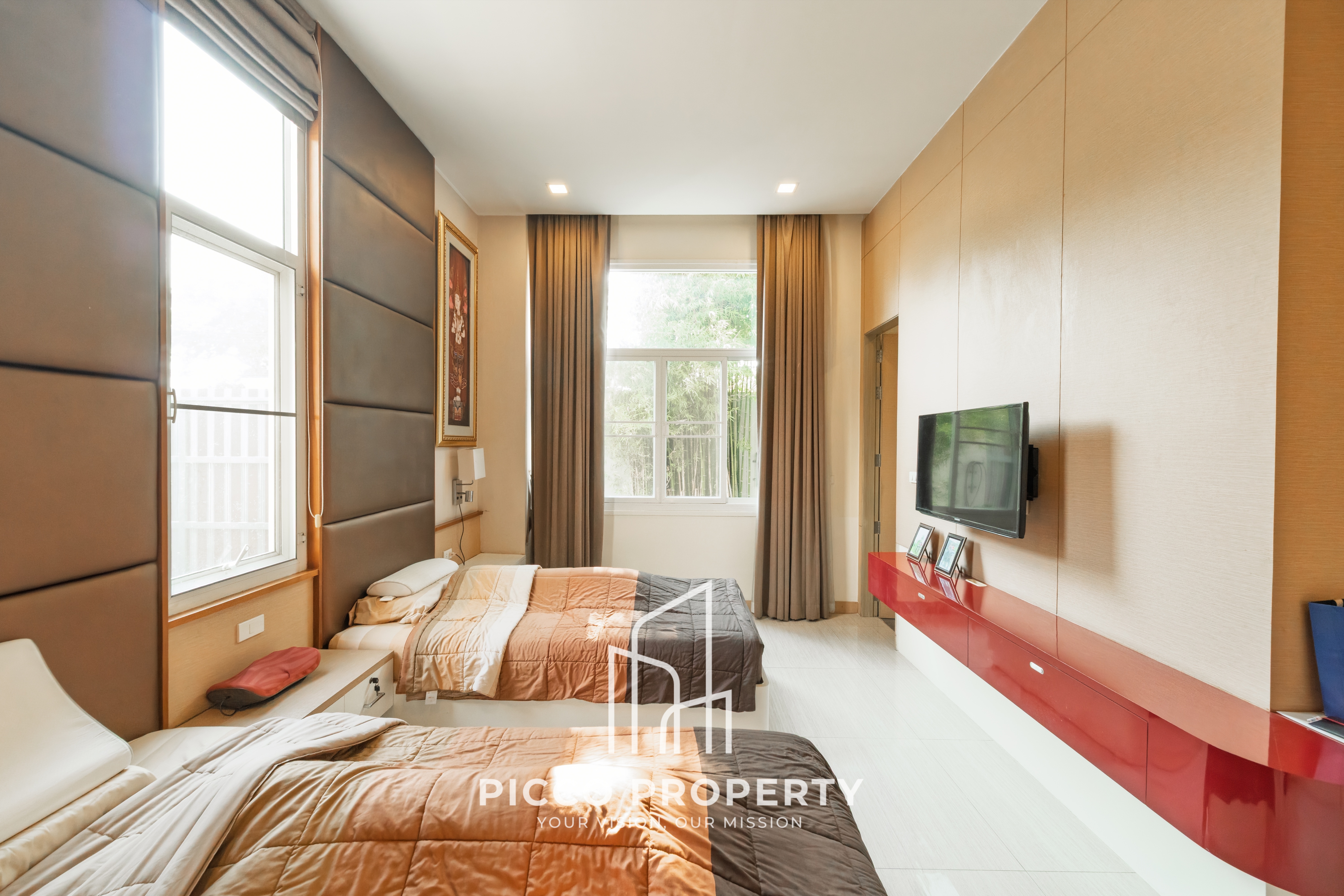 🏡 ขายบ้านเดี่ยวสุดหรู (Luxury Villa) | ทำเลทองกรุงเทพฯ ตอนเหนือ ​📍 ทำเลศักยภาพ | เดินทางสะดวก ตอบโจทย์ทุกไลฟ์สไตล์ 📌 พิกัด: ถนนเลียบคลองประปา บรรยากาศเงียบสงบ เป็นส่วนตัวสูง – รูปที่ 4