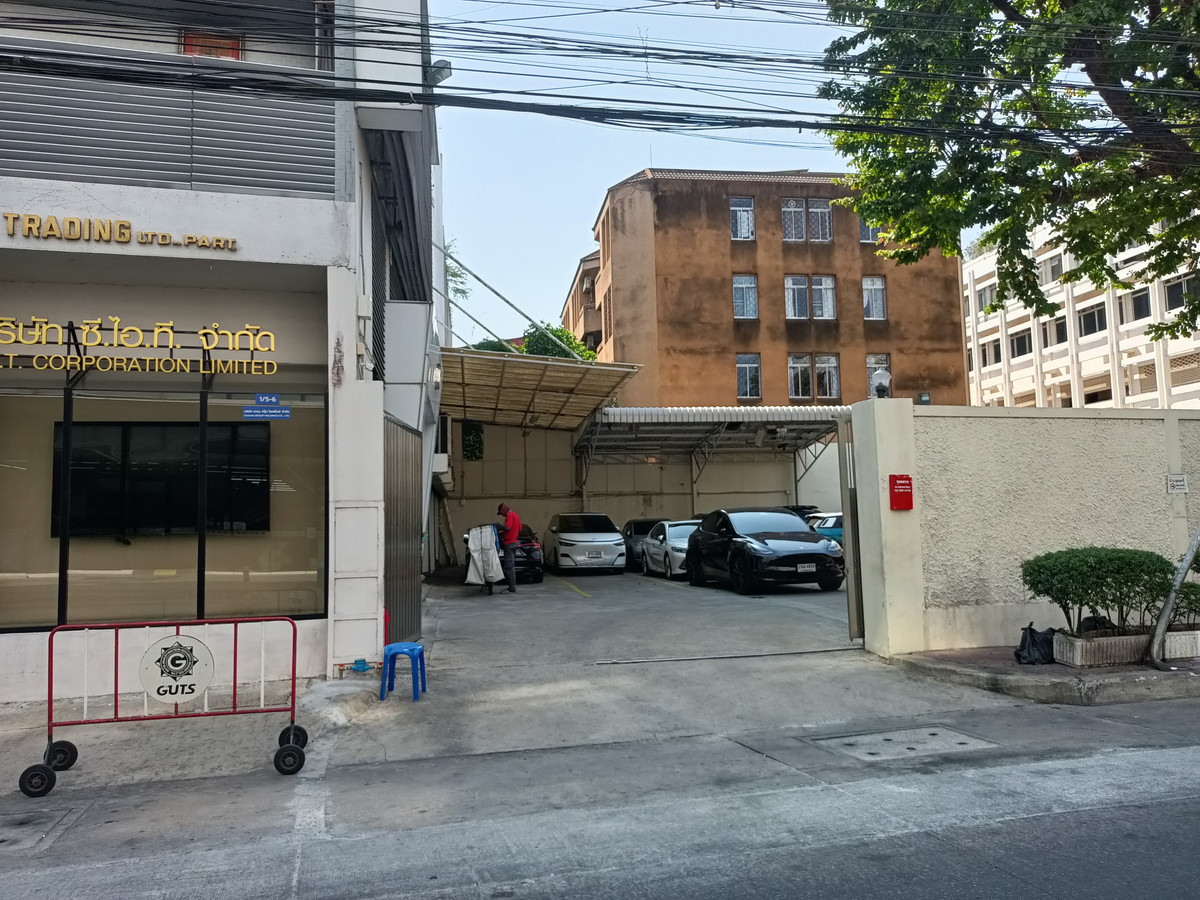 📍 Land for sale with large commercial building. Bamrungmuang Road – รูปที่ 3