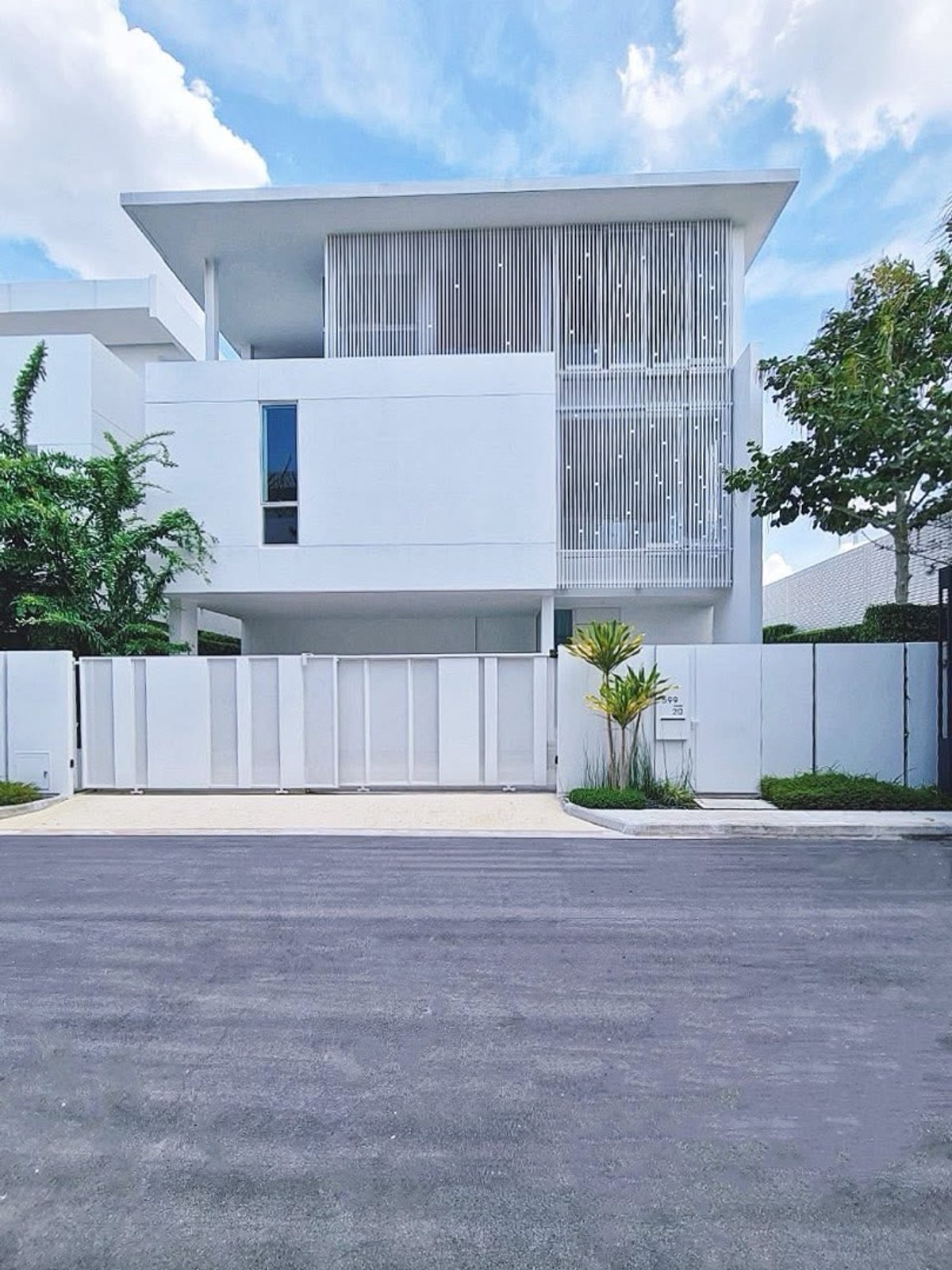 𝐒𝐢𝐧𝐠𝐥𝐞 𝐇𝐨𝐮𝐬𝐞 𝐕𝐢𝐯𝐞 𝐄𝐤𝐚𝐦𝐚𝐢-𝐑𝐚𝐦𝐢𝐧𝐭𝐫𝐚 (Professional house broker)🔥🔥 𝐒𝐢𝐧𝐠𝐥𝐞 𝐇𝐨𝐮𝐬𝐞 𝐕𝐢𝐯𝐞 𝐄𝐤𝐚𝐦𝐚𝐢-𝐑𝐚𝐦𝐢𝐧𝐭𝐫𝐚 (Professional house broker)🔥🔥