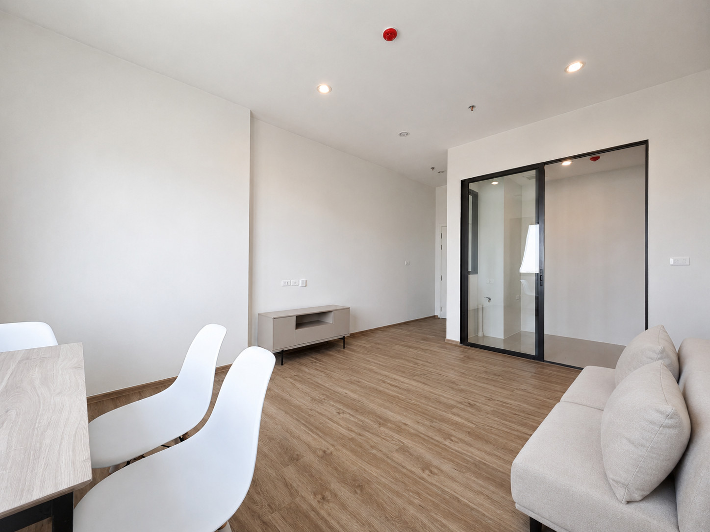 ✨RentNex By SENA✨ Flexi Mega Space Bangna 17,000 บาท 1 ห้องนอน 42 sqm. ห้องใหม่แกะกล่อง พร้อมเข้าอยู่  – รูปที่ 2