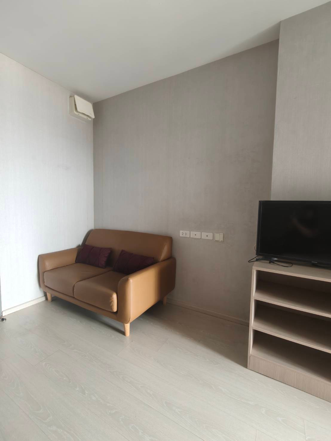 โครงการ : IDEO Sukhumvit 115 (ไอดีโอ สุขุมวิท 115)  ชั้น 35 ขนาด 27 ตร.ม.  ห้องพร้อมเฟอร์นิเจอร์และเครื่องใช้ไฟฟ้าครบครัน มีเครื่องซักผ้า – รูปที่ 2