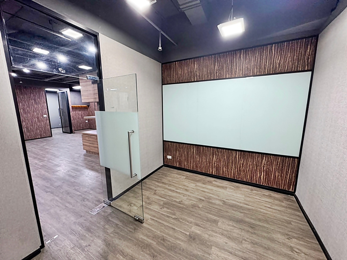 Office Space 160 sqm. near MRT Phetchaburi Renovating This Year – รูปที่ 3