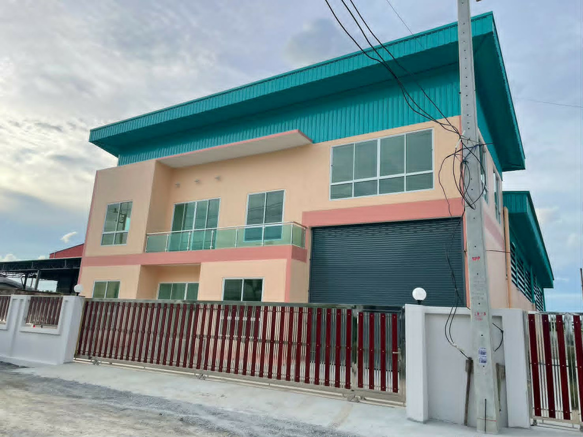 New factory for sale, Sam Phran, Nakhon Pathom (purple area), prime location, Om Yai - Rai Khing, 1 rai, ready to use immediately.