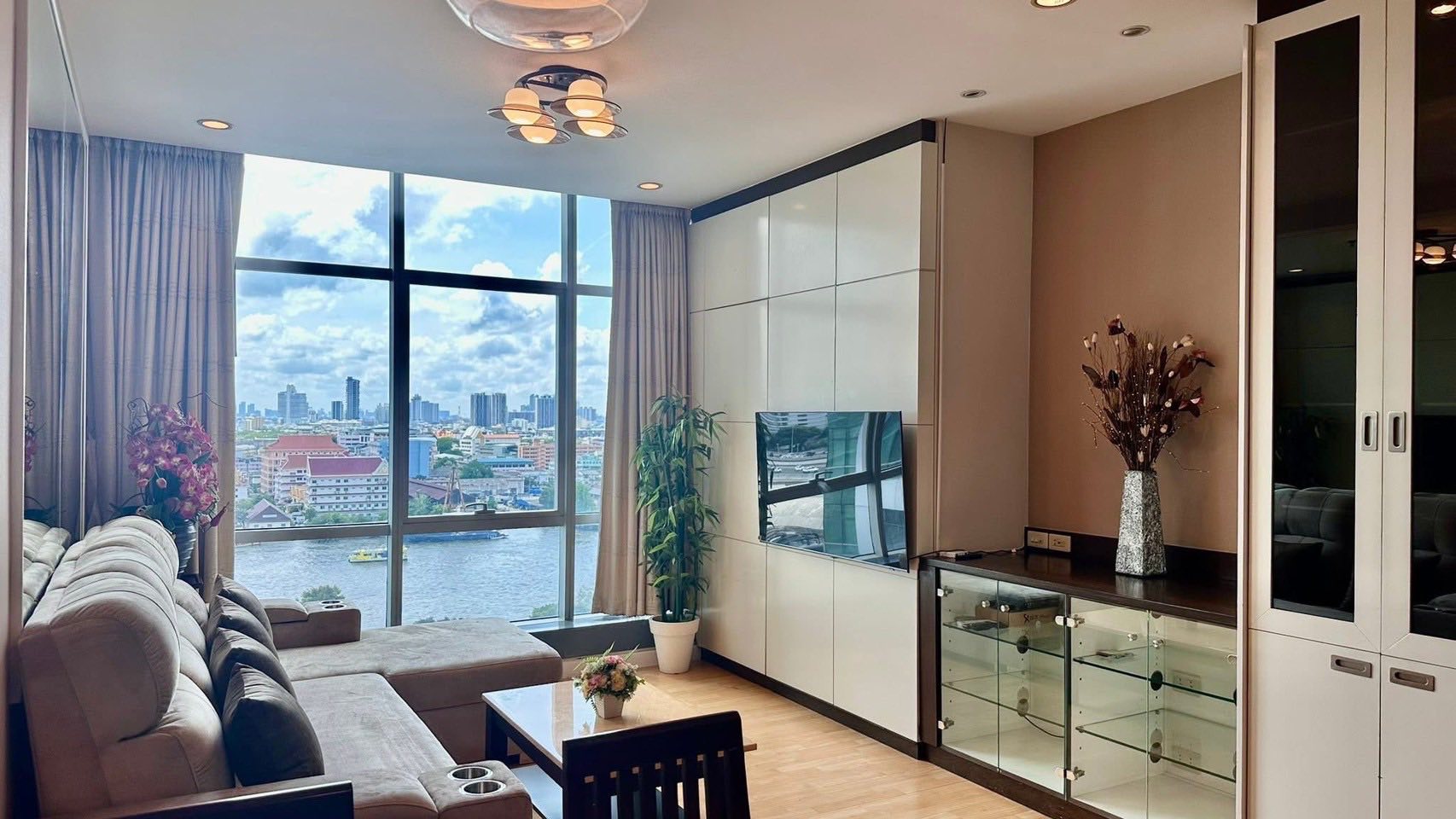 ST549/ให้เช่าคอนโดหรูริมน้ำ พื้นที่กว้าง: บ้านสาทร เจ้าพระยา (Baan Sathorn Chaophraya)