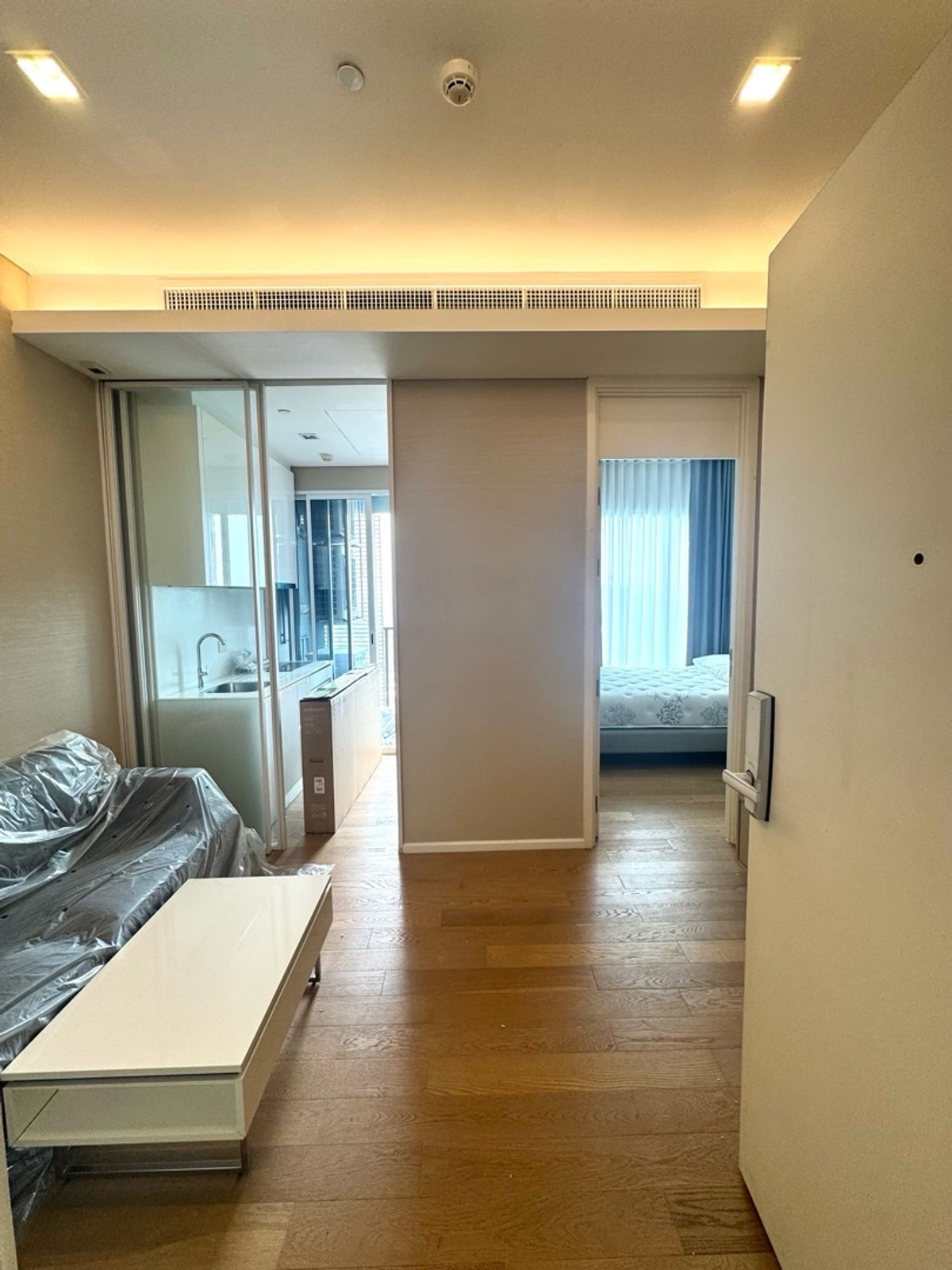 Condo near BTS & MRT, price less than 3 million.