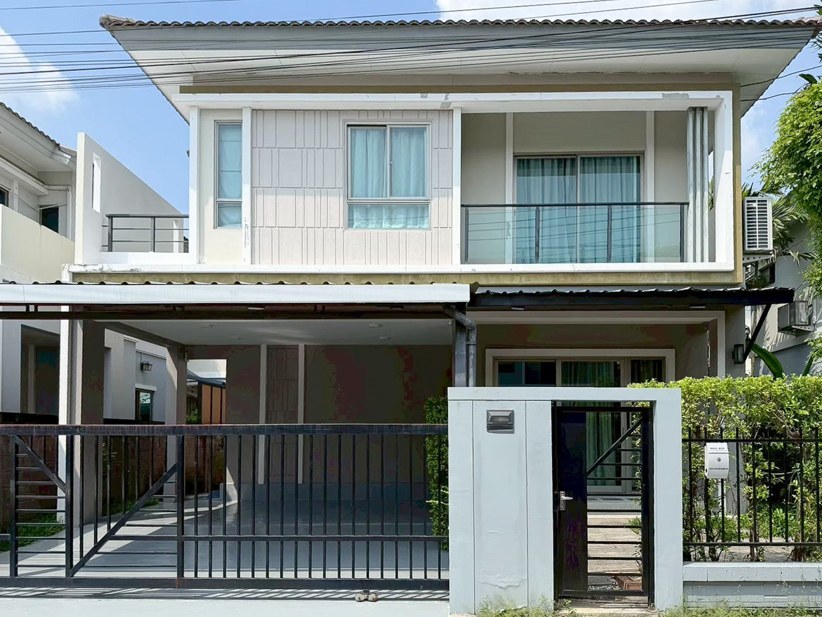 The Plant Estique Pattanakarn 38 / 3 Bedrooms (FOR SALE) FAS028