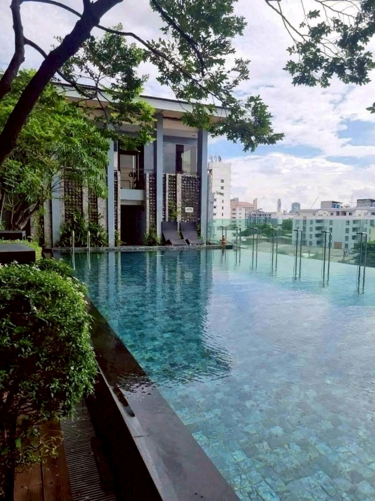 คอนโดพร้อมอยู่​ – รูปที่ 2