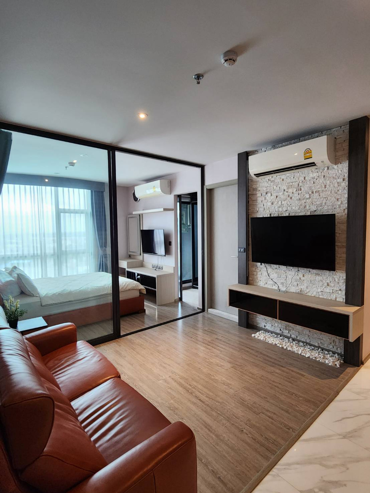 ติดกับ Park Lane  ใกล้ BTS 280 เมตร ! ขายคอนโด ริธึ่ม เอกมัย  (  Rhythm Ekkamai ) จาก AP  35.5 ตร.ม ชั้น 21 ใกล้ Gateway Ekamai ! ด่วนมาก – รูปที่ 4