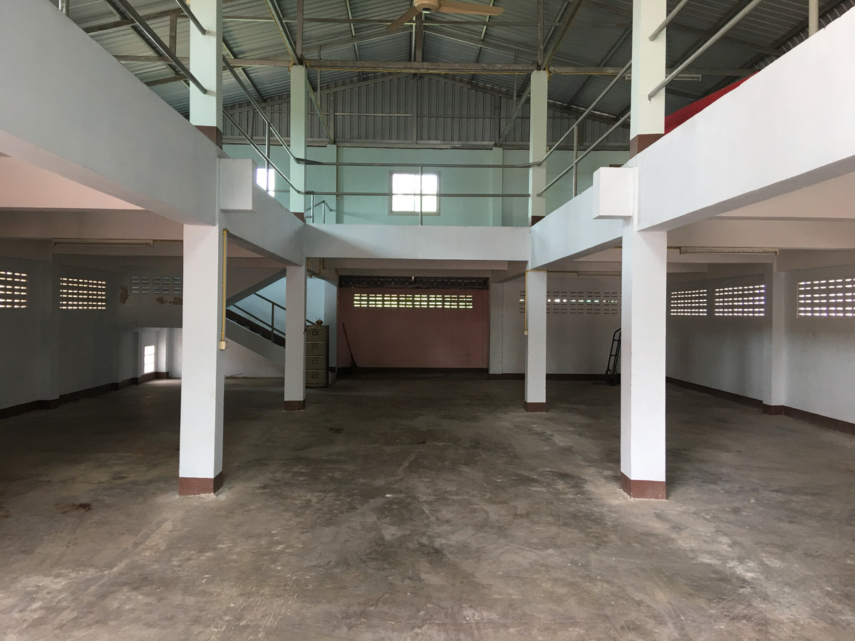 🏗️ ให้เช่าโรงงาน-โกดัง 2 ชั้น พื้นที่ใช้สอยจุกๆ 675 ตรม. ทำเลดี | รถสิบล้อเข้าได้ | พร้อมเรือนพักคนงาน – รูปที่ 3