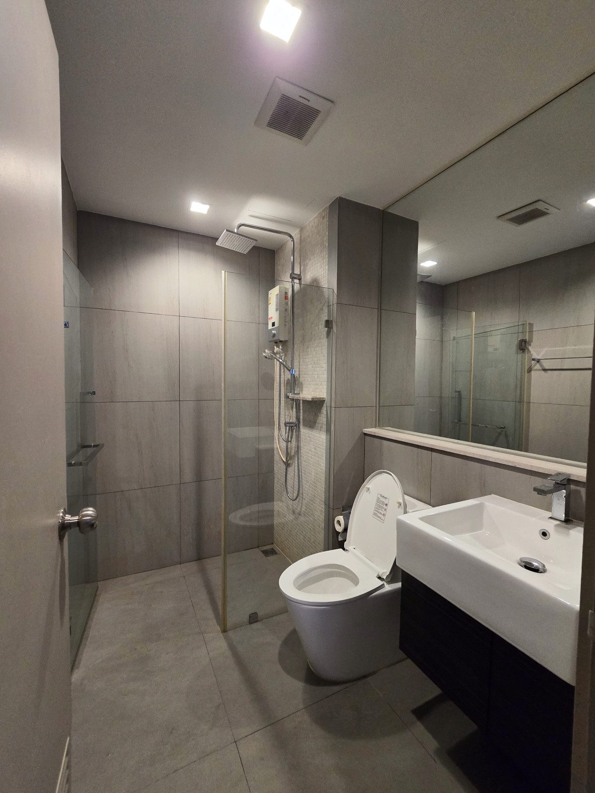 ขายคอนโด The Politan Rive วิวแม่น้ำ ชั้น 48  | 30 ตร.ม. ห้องมุมส่วนตัว  |  ใกล้ MRT สะพานพระนั่งเกล้า นนทบุรี  – รูปที่ 4