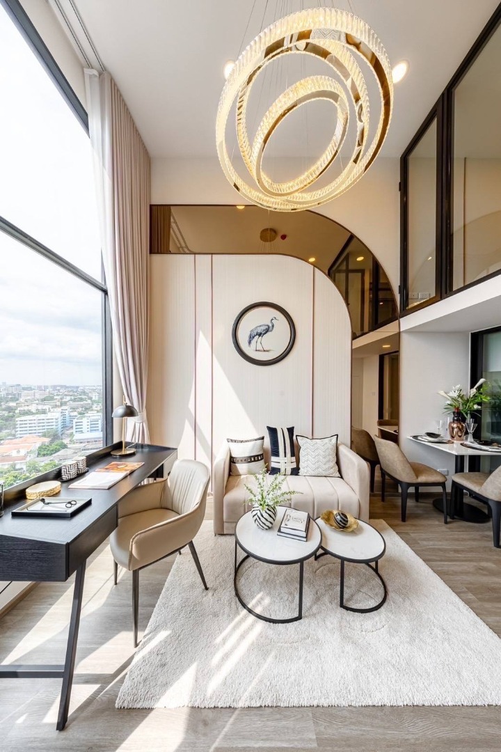 🔥For Rent Now🔥 SO Origin Kaset Interchange, Duplex unit with high ceilings, beautiful pool view, next to BTS Kasetsart University. 🔥For Rent Now🔥 SO Origin Kaset Interchange, Duplex unit with high ceilings, beautiful pool view, next to BTS Kasetsart University.