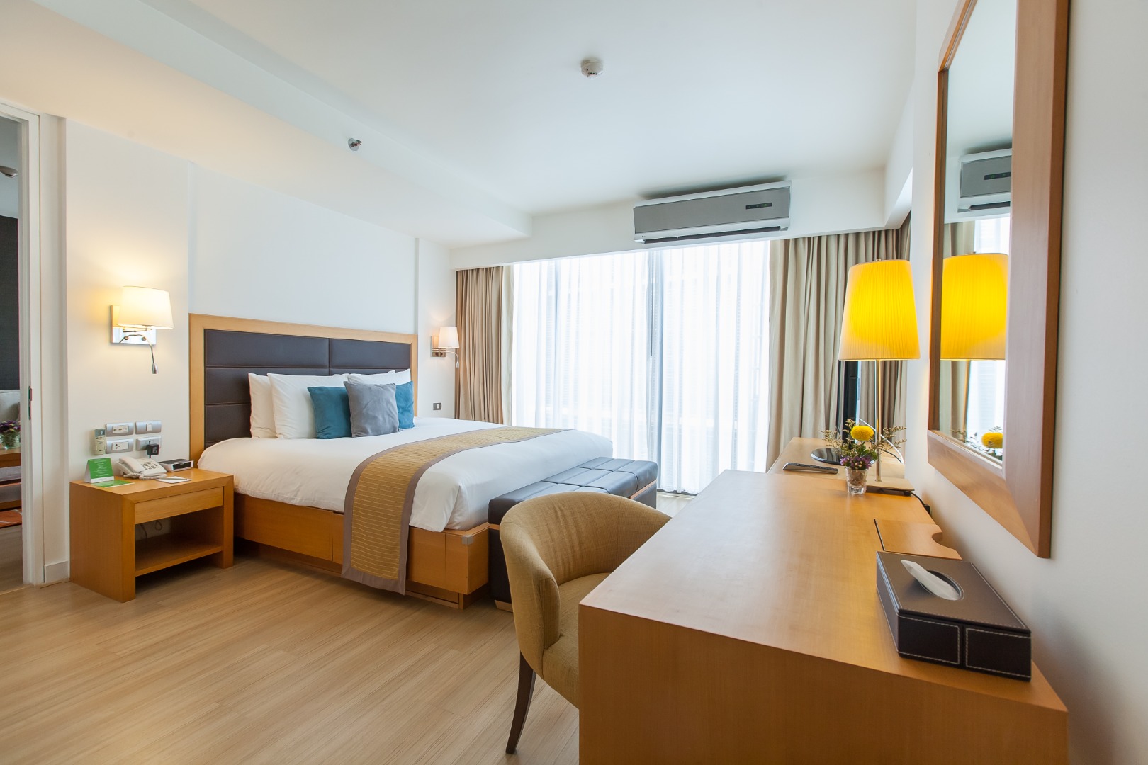🔥Rent Now🔥 Oakwood Residence Sukhumvit 24, near BTS Phrom Phong station. Fully furnished and ready to move in. 🔥Rent Now🔥 Oakwood Residence Sukhumvit 24, near BTS Phrom Phong station. Fully furnished and ready to move in.