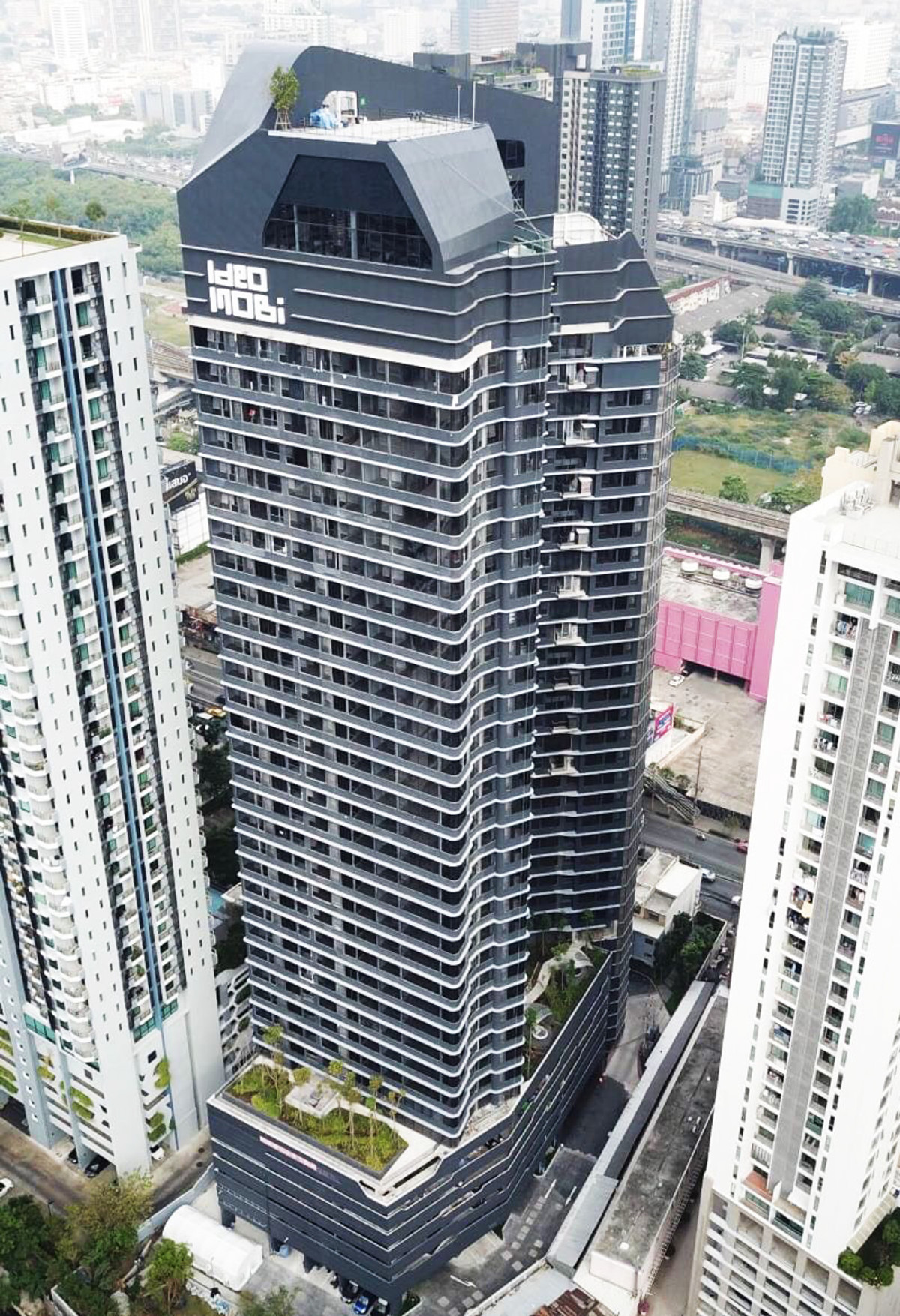 ✨ For Sale: Ideo Mobi Asoke Condo ✨ 💰 Only 8,500,000 THB