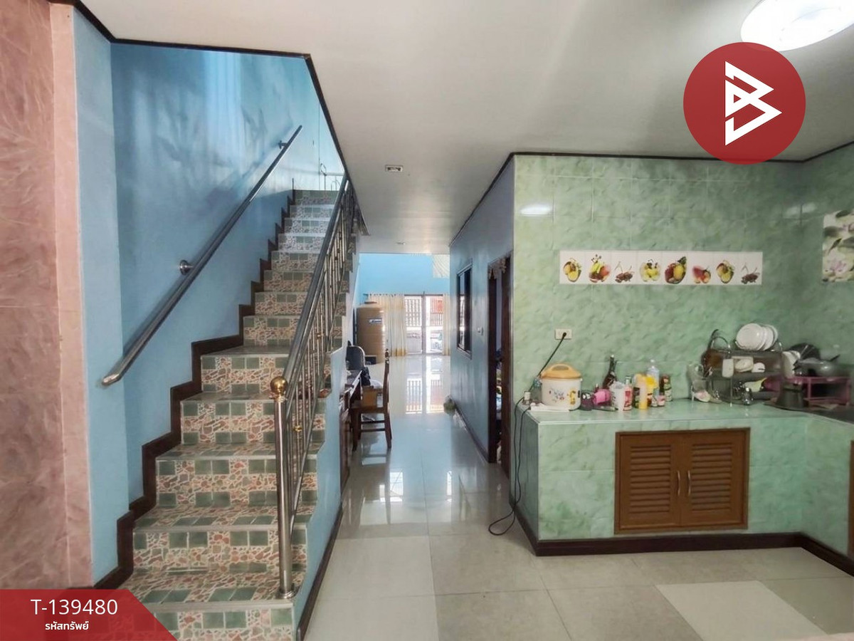 ขายอาคารพาณิชย์ 2 ชั้น เนื้อที่ 29 ตร.วา ลาดยาว นครสวรรค์ – รูปที่ 3