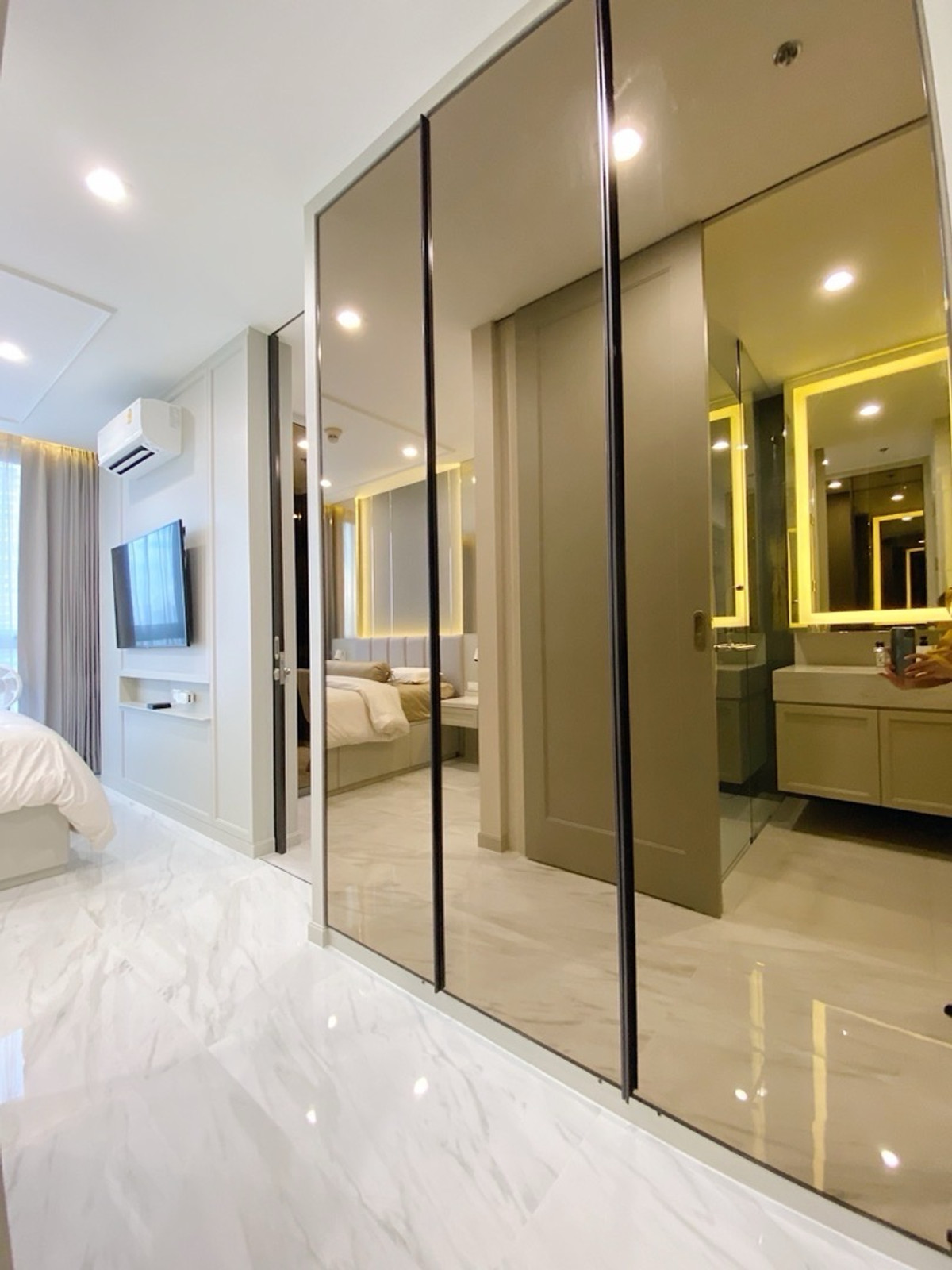 Condo ideo Q Phayathai Duplex 2 floors Condo ideo Q Phayathai Duplex 2 floors