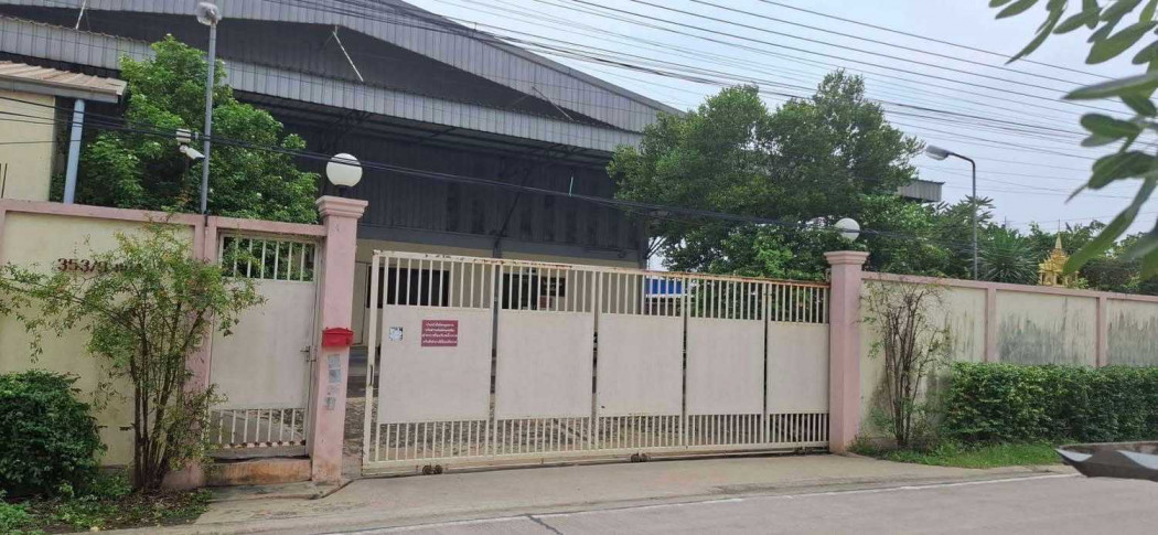 ขาย โรงงาน ผังเมืองสีม่วง 600 ตรม 1 ไร่ 55 ตรว มีใบอนุญาตปลูกสร้างและระบบสาธารณูปโภคครบครัน ขาย โรงงาน ผังเมืองสีม่วง 600 ตรม 1 ไร่ 55 ตรว มีใบอนุญาตปลูกสร้างและระบบสาธารณูปโภคครบครัน