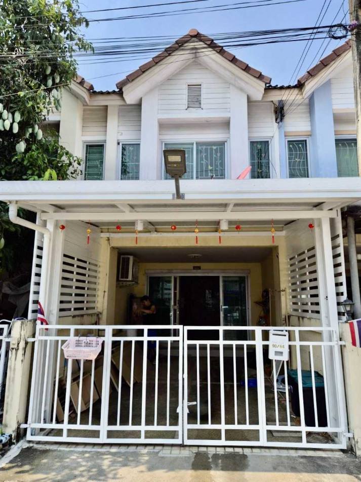 Townhome for sale, Glory House Ramintra 65, 100 sq m, 16 sq wah, near Sukruthai School.