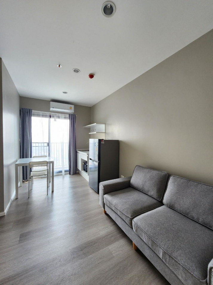 Plum Condo Central Station, 26 sq m, 34th floor, next to Central Westgate and MRT Bang Yai. Plum Condo Central Station, 26 sq m, 34th floor, next to Central Westgate and MRT Bang Yai.