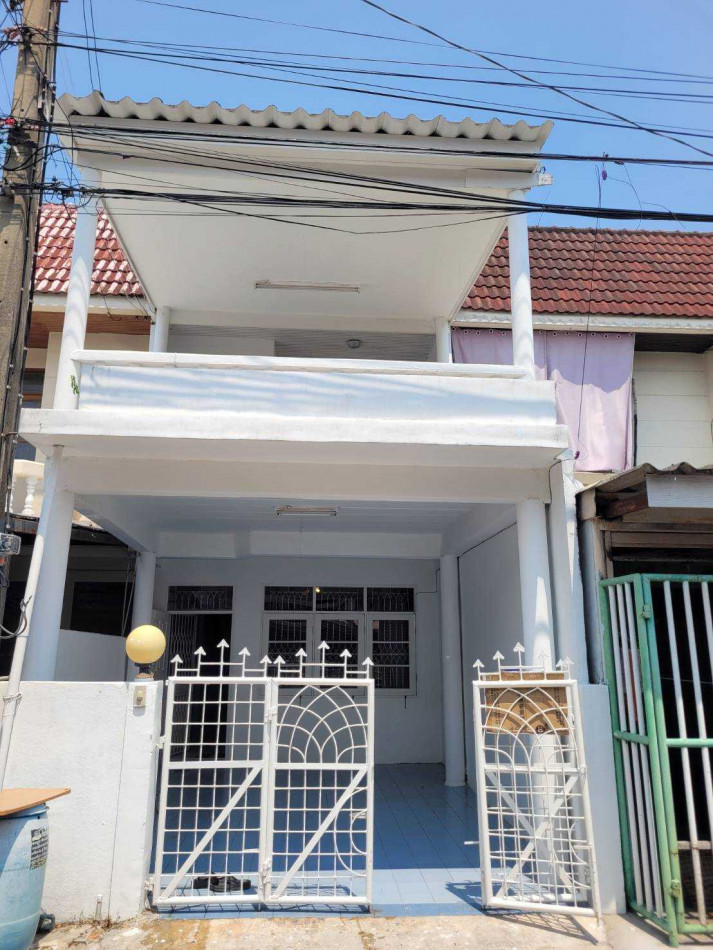 ขาย ทาวน์โฮม บ้านบัวบาน 100 ตรม 18 ตรว ใกล้ BTS บางบัว ขาย ทาวน์โฮม บ้านบัวบาน 100 ตรม 18 ตรว ใกล้ BTS บางบัว