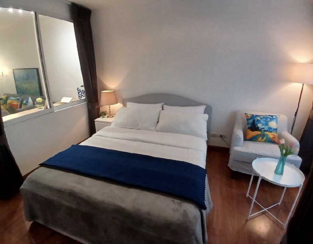 Condo for rent, Surawong City Resort Condominium, 35 sq m, near MRT Samyan. Condo for rent, Surawong City Resort Condominium, 35 sq m, near MRT Samyan.