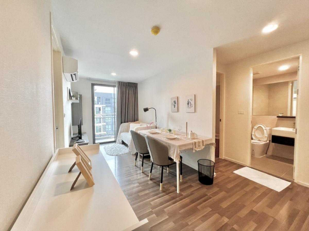 Condo for rent, Living Nest Ramkhamhaeng, 47 sq m, near MRT Lam Sali Intersection. Condo for rent, Living Nest Ramkhamhaeng, 47 sq m, near MRT Lam Sali Intersection.