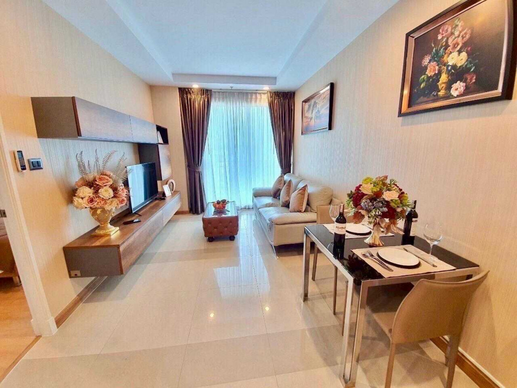 Condo for rent, Supalai Wellington, 47 sq m, near MRT Cultural Centre.