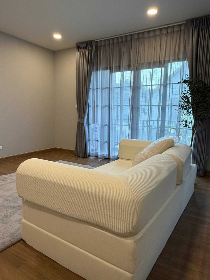 ให้เช่า บ้านเดี่ยว เซนโทร บางนา 303 ตรม 78 ตรว Size ใหญ่สุด – รูปที่ 2