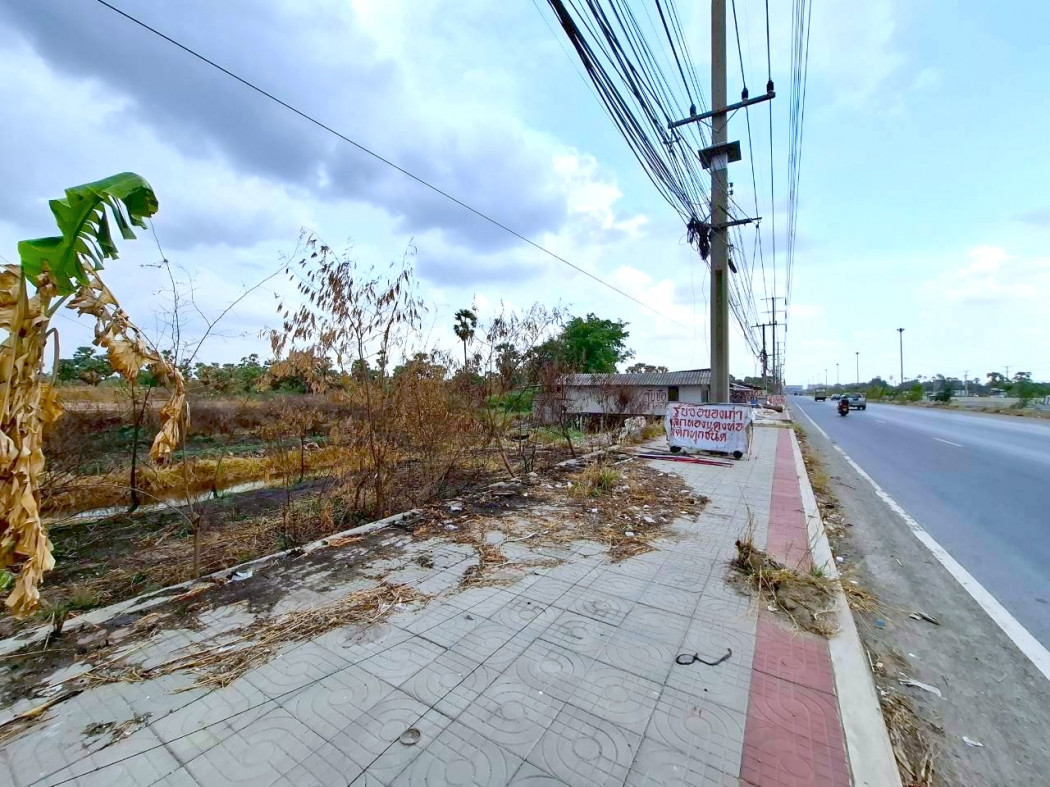 Land for sale on Pathum Thani-Bang Prachan Road, Pathum Thani City, 110 rai 1 ngan 66 square wah. Suitable for housing development. – รูปที่ 2