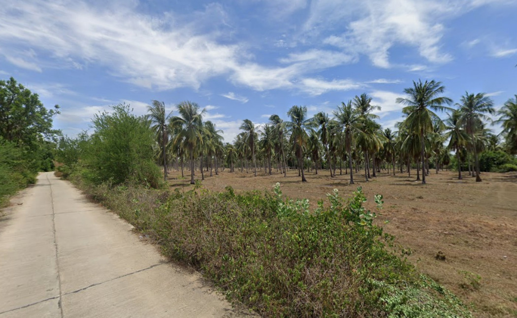 For sale Land in Prachuap, 20 rai 2 ngan 77 sq.wah, near Secret Cave, Thung Noi Beach, and Emerald Beach – รูปที่ 2