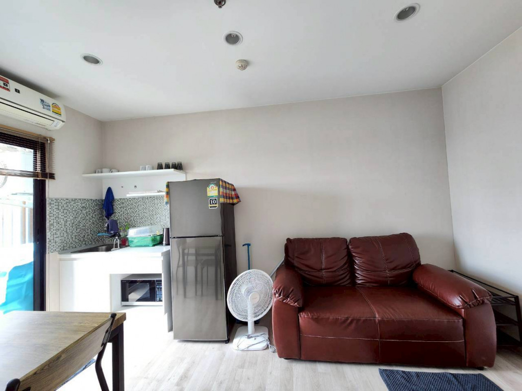 Condo for rent, BTS view, Plum Condo Central Station, 26 sq m, 18th floor, with washing machine. Condo for rent, BTS view, Plum Condo Central Station, 26 sq m, 18th floor, with washing machine.