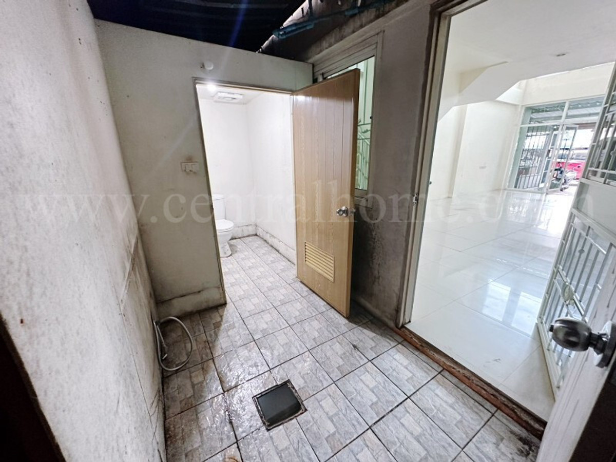ให้เช่า อาคารพาณิชย์ 3.5 ชั้น ทำเลทอง ถนนนวมินทร์ ใกล้ตลาดปัฐวิกรณ์ – รูปที่ 4