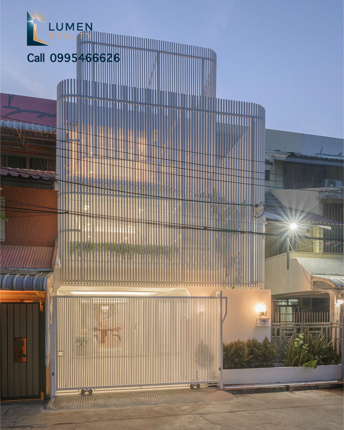 [FOR SALE] Newly Renovated Luxury Townhome – Sukhumvit Heart ✨🏙️