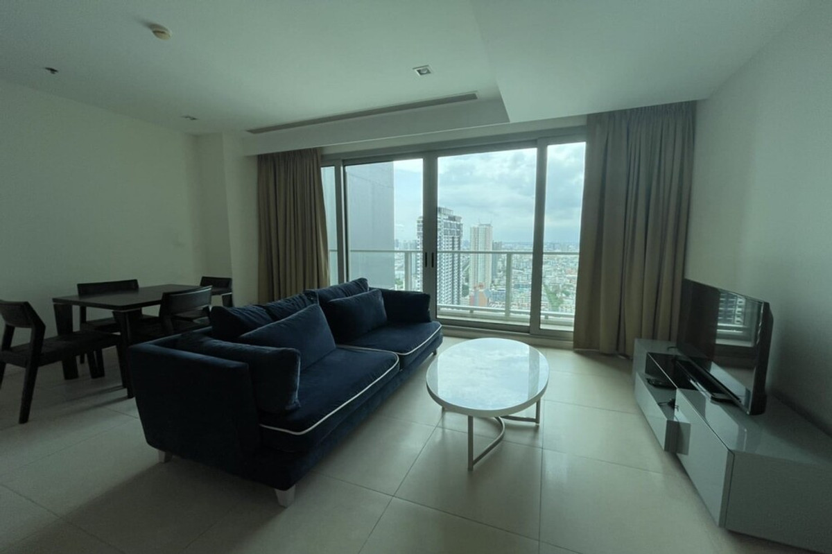 🔥 Sale with tenant !!  below market price 50% !! The River, 1 bedroom, 1 bathroom, high floor 34++, city view!!🔥 Code C20221206486 furnished, Special Deal!!📣📣