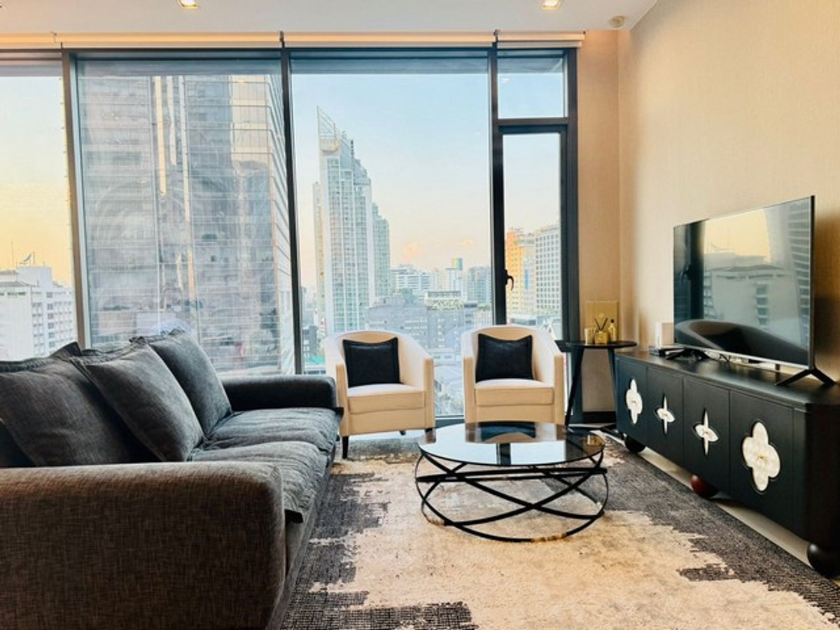 [FOR RENT] Ultra-Luxury 3BR at Q1 Sukhumvit Direct Link to BTS Nana (0 m.)