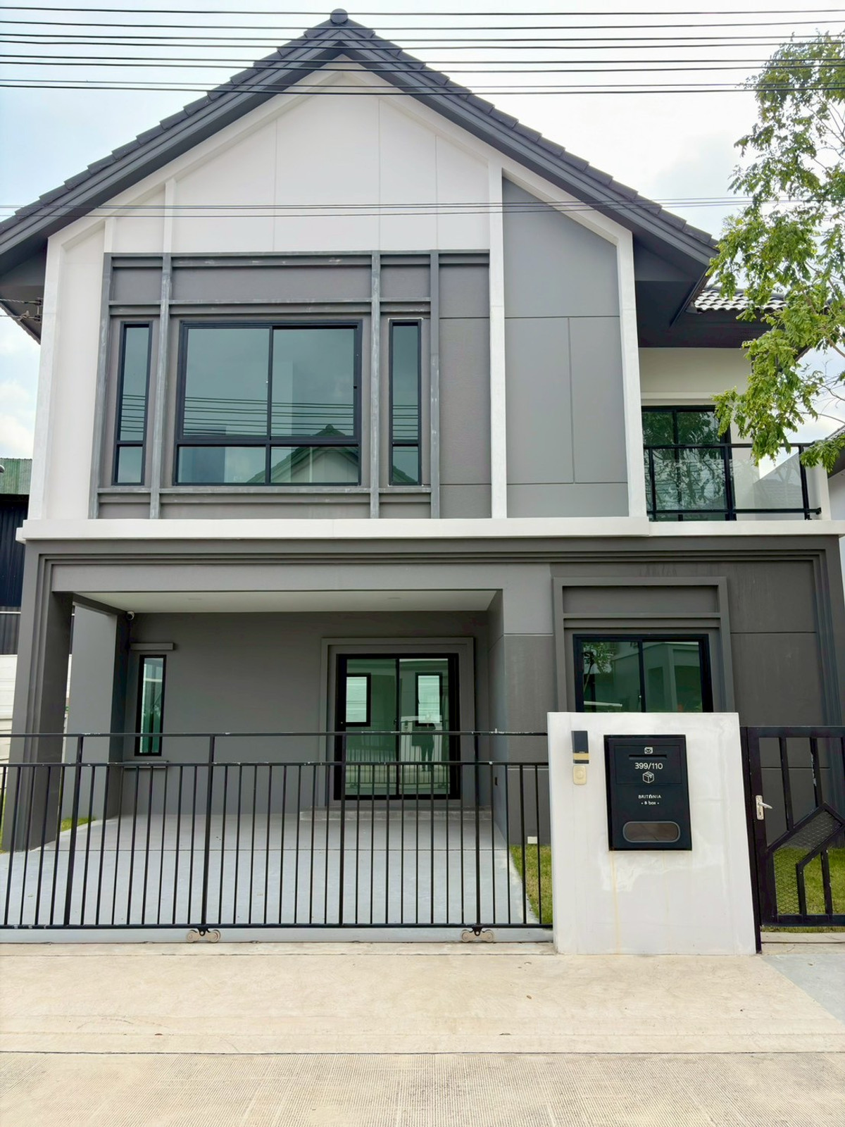 🚨 A beautiful house like this...there's only 🚨 A beautiful house like this...there's only