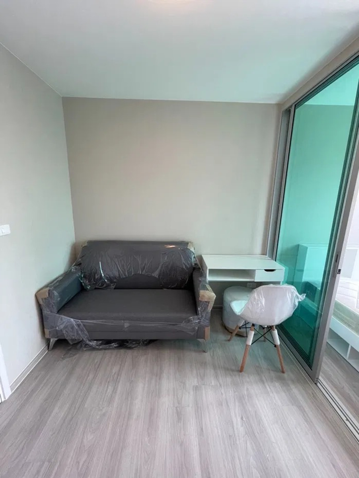 (รหัส S5480) ขายคอนโด โครงการ Plum Condo Ram 60 Interchange : พลัมคอนโด ราม 60 อินเตอร์เชนจ์ // คอนโดติด MRT เดินทางสะดวก ใกล้ The Mall บางกะปิ – รูปที่ 3