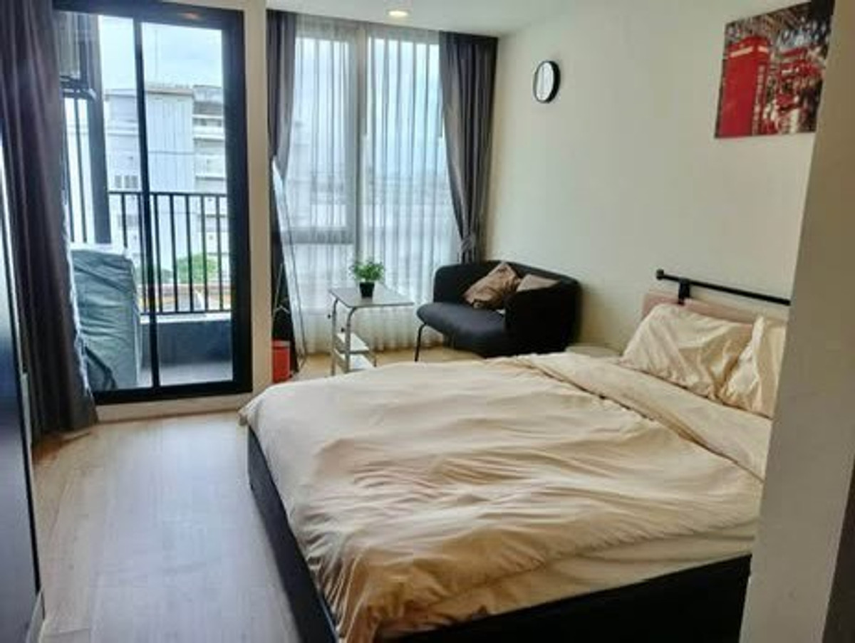 Condo for sale: Attitude BU, fully furnished, ready to move in, receive rental immediately 9,000, Yield 6.3%, good location, opposite Bangkok University. Condo for sale: Attitude BU, fully furnished, ready to move in, receive rental immediately 9,000, Yield 6.3%, good location, opposite Bangkok University.